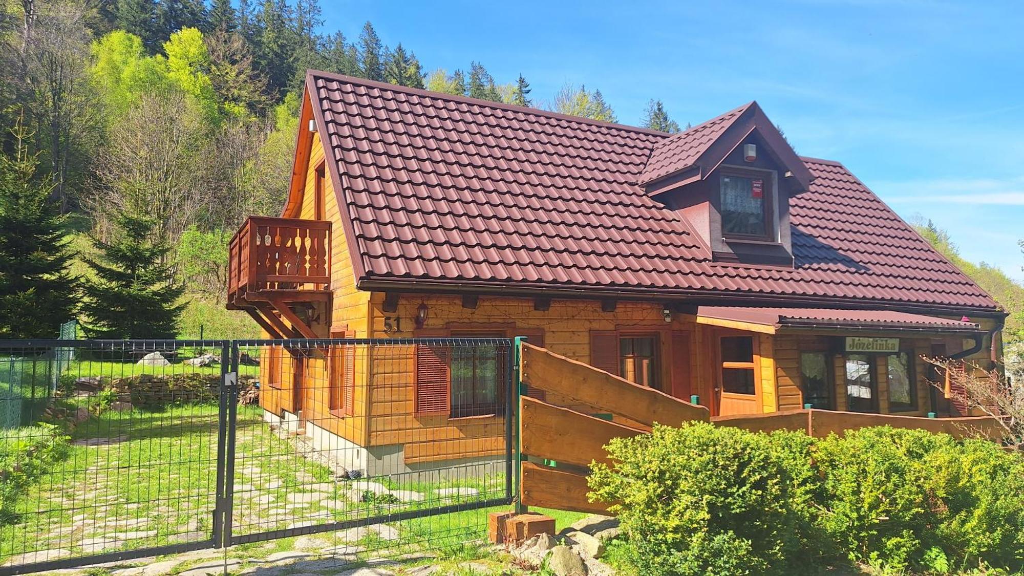 Dom Caloroczny Jozefinka W Karkonoszach Villa Kowary Eksteriør bilde